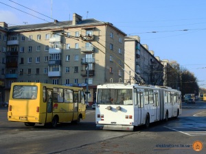 Тролейбус «Skoda 15Tr» №154